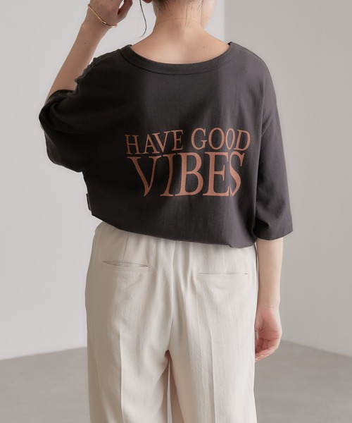 COLLAGE GALLARDAGALANTE（コラージュガリャルダガランテ）の「大人ロゴ/プリントTシャツ/手洗い可（Tシャツ/カットソー・レディース・チャコールグレー/アイボリー・FREE）」の19枚目の写真