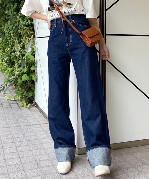 one after another NICE CLAUP(ワンアフターアナザーナイスクラップ)の「折り返しストレートデニムパンツ(デニムパンツ・レディース・ブラック/ブルー/ネイビー・SMALL/MEDIUM)」の1枚目の写真