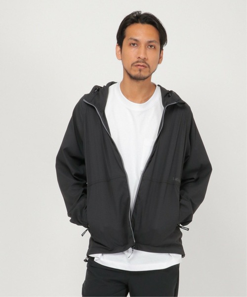 ikka（イッカ）の「T-MAC OUTING 撥水パーカー（パーカー・メンズ・イエロー/ターコイズブルー/オリーブ/ブラック・XL/L/M）」の2枚目の写真