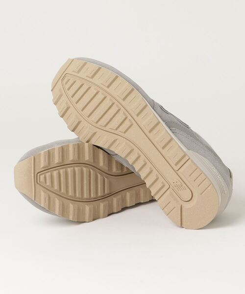 NEW BALANCE（ニューバランス）の「WL996（スニーカー・レディース・ピンク/グレー/ブラック・22.5cm/23.5cm/23.0cm/24.5cm/25.5cm/25.0cm/22.0cm/24.0cm）」の5枚目の写真