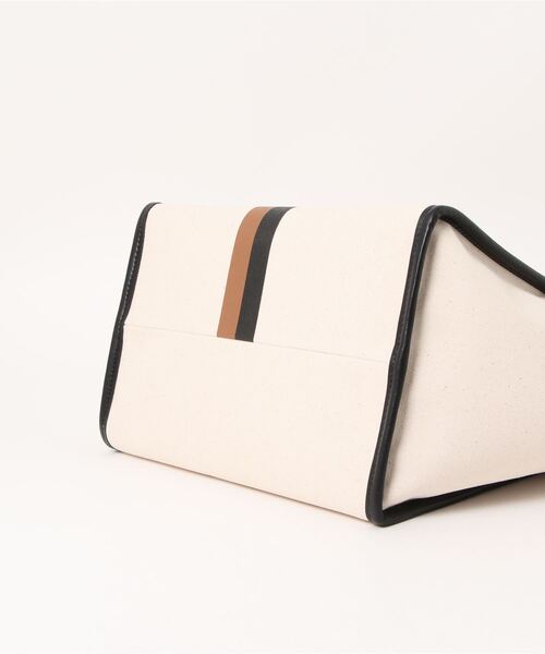 intoxic.(イントキシック)の「【intoxic.】LIMITED EDITION LADY 4HANDLES(トートバッグ・レディース・ホワイト/グリーン・FREE)」の5枚目の写真