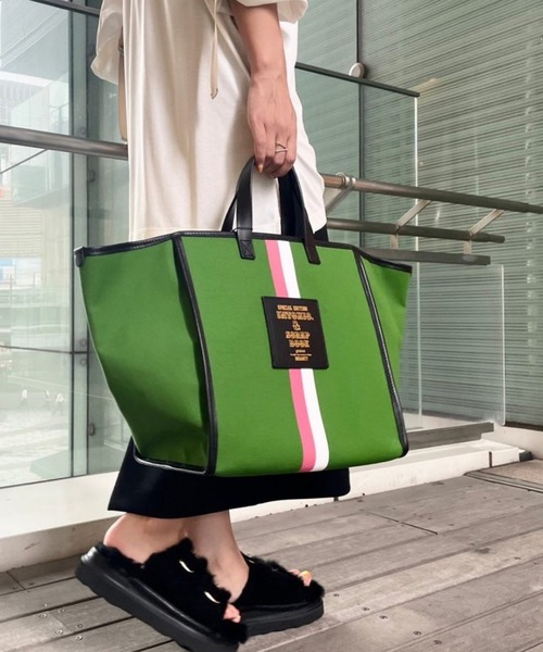 intoxic.(イントキシック)の「【intoxic.】LIMITED EDITION LADY 4HANDLES(トートバッグ・レディース・ホワイト/グリーン・FREE)」の2枚目の写真