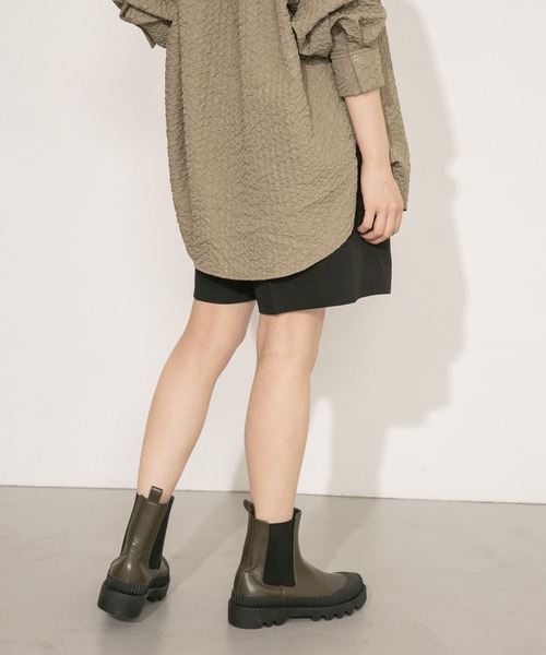 KBF（ケイビーエフ）の「ワンタックショートパンツ（その他パンツ・レディース・ライトベージュ/カーキ/グレー系その他/ブラック・ONE）」の19枚目の写真