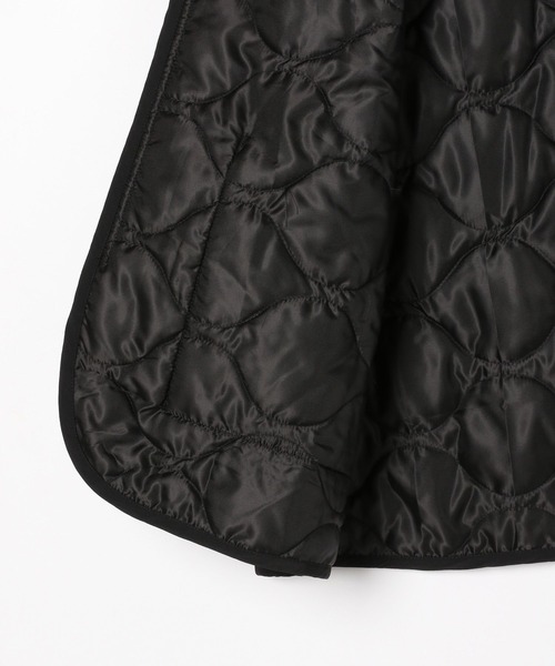LOWRYS FARM（ローリーズファーム）の「キルティングＺＩＰベスト　343189（ダウンベスト・メンズ・ブラック/グリーン・MEDIUM/LARGE）」の18枚目の写真