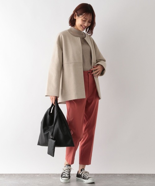 GLOBAL WORK(グローバルワーク)の「軽やかストレッチミドルコート/278049(ノーカラーコート・レディース・アイボリー/ブラウン/グレイッシュベージュ・MEDIUM/LARGE)」の19枚目の写真