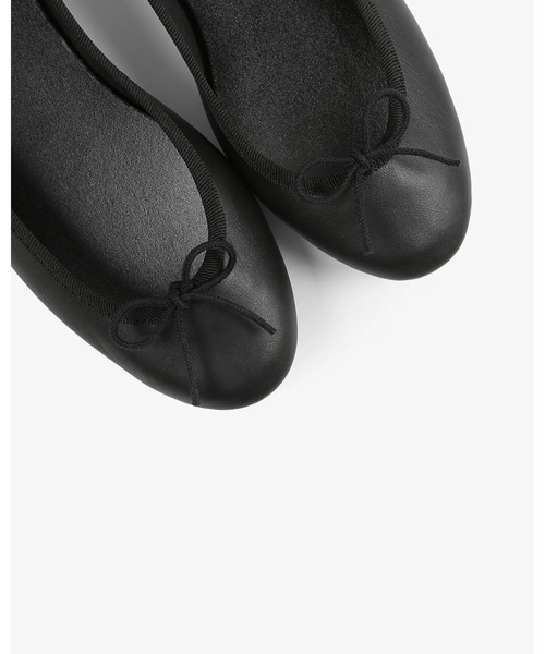 Repetto（レペット）の「Cendrillon バレエフラット - ラバーソール - EUサイズ / V1790VE（バレエシューズ・レディース・ブラック・38/38.5/37/36/37.5/39/36.5/35/35.5/40/34）」の4枚目の写真