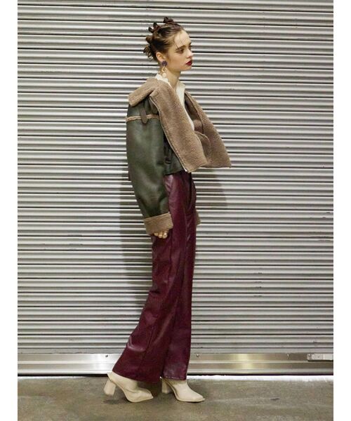 EVRIS（エヴリス）の「イレギュラーソールショートブーツ（ブーツ・レディース・ブラック/レッド/アイボリー・SMALL/MEDIUM/LARGE）」の21枚目の写真