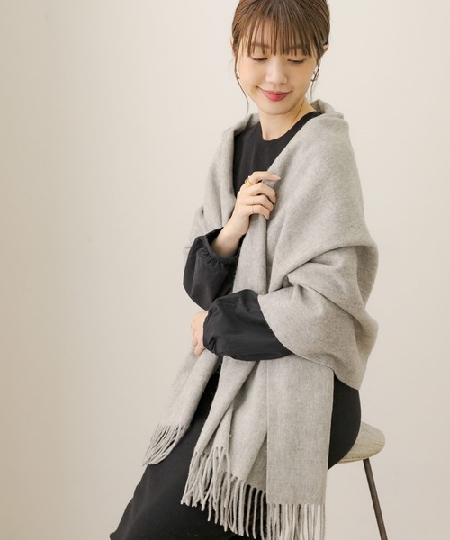 URBAN RESEARCH Sonny Label(アーバンリサーチサニーレーベル)の「大判ウールストール(マフラー・レディース・ブルー/グレー/ピンク/ブラック・ONE)」の11枚目の写真