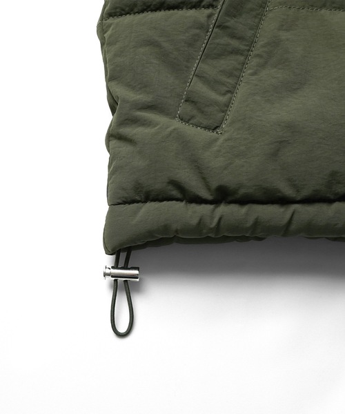 ILL'S（イルズ）の「ビッグシルエット スタンドネック ドロスト エコダウン フルジップナイロンベスト【ILL’S】（ダウンベスト・メンズ・ブラック/グリーン/ネイビー/ブラウン/カーキ・L/M）」の16枚目の写真
