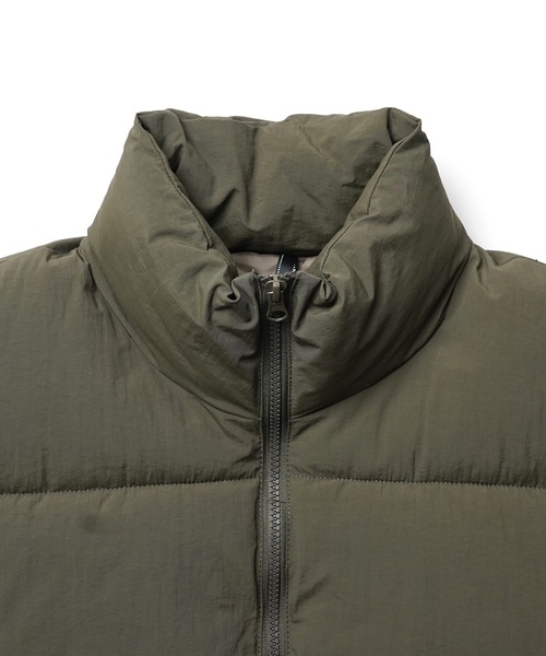 ILL'S（イルズ）の「ビッグシルエット スタンドネック ドロスト エコダウン フルジップナイロンベスト【ILL’S】（ダウンベスト・メンズ・ブラック/グリーン/ネイビー/ブラウン/カーキ・L/M）」の15枚目の写真