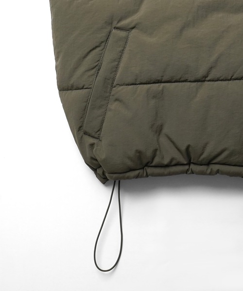 ILL'S（イルズ）の「ビッグシルエット スタンドネック ドロスト エコダウン フルジップナイロンベスト【ILL’S】（ダウンベスト・メンズ・ブラック/グリーン/ネイビー/ブラウン/カーキ・L/M）」の12枚目の写真