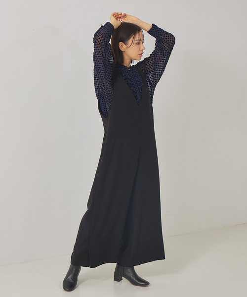 qualite(カリテ)の「Vネックストレートオールインワン(つなぎ/オールインワン・レディース・ブラック・34/38)」の17枚目の写真