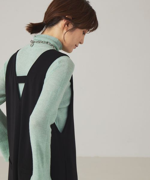 qualite(カリテ)の「Vネックストレートオールインワン(つなぎ/オールインワン・レディース・ブラック・34/38)」の18枚目の写真