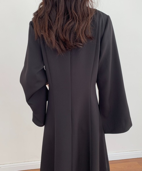 ECLIN（エクラン）の「袖スリットスキッパネックフレアワンピース（ワンピース・レディース・カーキ/ブラック/アイボリー/ベージュ/チャコールグレー/モカ・M/L）」の13枚目の写真