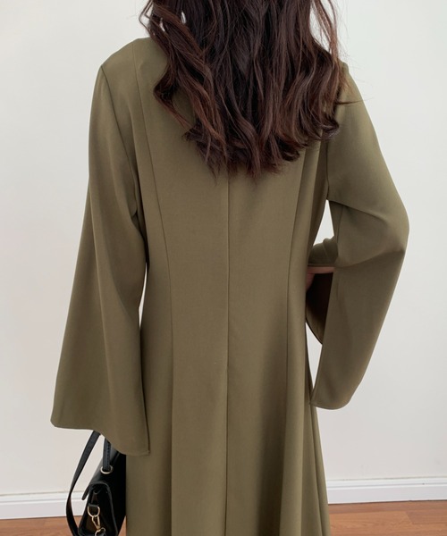 ECLIN（エクラン）の「袖スリットスキッパネックフレアワンピース（ワンピース・レディース・カーキ/ブラック/アイボリー/ベージュ/チャコールグレー/モカ・M/L）」の20枚目の写真