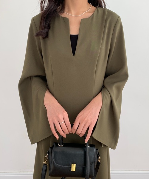 ECLIN（エクラン）の「袖スリットスキッパネックフレアワンピース（ワンピース・レディース・カーキ/ブラック/アイボリー/ベージュ/チャコールグレー/モカ・M/L）」の21枚目の写真