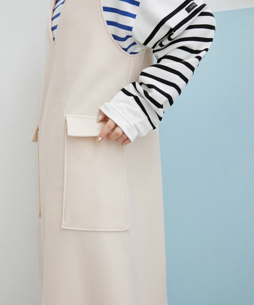 ADAM ET ROPE'（アダムエロペ）の「【WEB限定(一部店舗展開あり)】フラップポケットジャンパースカート（ジャンパースカート・レディース・グレー/オフホワイト/ブラック・FREE）」の19枚目の写真