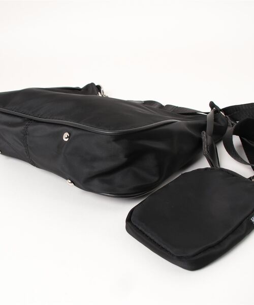 apres jour mignon(アプレジュールミニョン)の「【apresjour mignon×ARIAZ】ポーチ付きショルダーバッグ(ショルダーバッグ・レディース・ブラック・ONESIZE)」の3枚目の写真