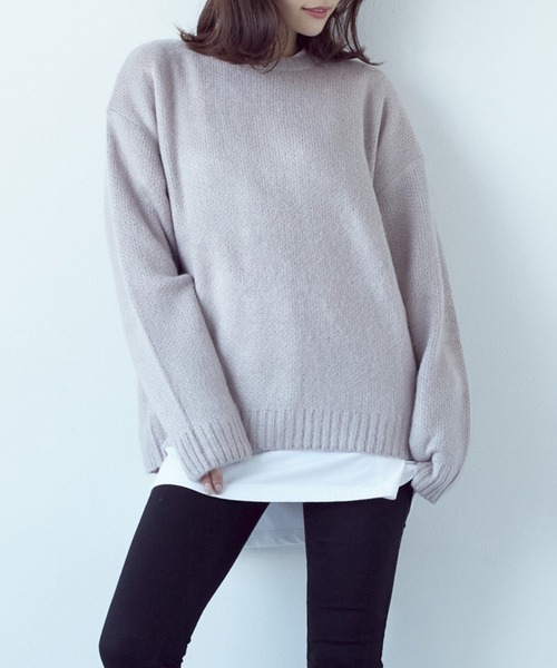 Bling Leads（ブリングリーズ）の「/Bling leads/クルーネックモヘアタッチオーバーサイズプルオーバー（ニット/セーター・レディース・チャコール/イエロー系/マスタード/ベージュ系/ブラック×ホワイト/グリーン系/グリーン/ライトグレー/グレー系/グリーン系1/ブラック×レッド/ブラック/ブルー・L/M）」の5枚目の写真