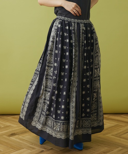 CRAFT STANDARD BOUTIQUE（クラフトスタンダードブティック）の「★パネル柄マキシギャザースカート（スカート・レディース・ブルー/ダークグレー/ライトベージュ/チャコールグレー・M/L）」の6枚目の写真