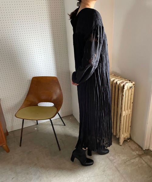 サトムラプロデュース　主役級ワンピ　デビルブラック　ローリーズファーム サトムラプロデュース 主役級ワンピ デビルブラック ローリーズ
