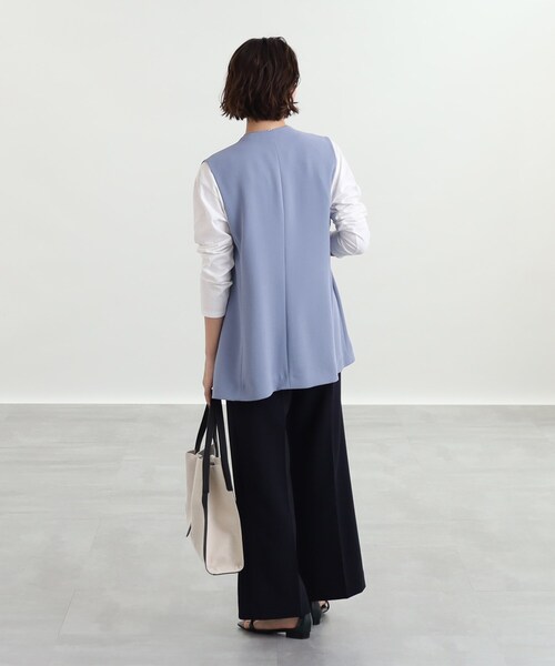 INDIVI（インディヴィ）の「◆【さらっとして快適！/洗える/こなれSETUP】ジレジャケット〈夏の通勤・お出かけに！〉（ベスト・レディース・サックスブルー系5/グレー系その他6/ブラック/ライトグリーン系・34/13/12/05/38/15 ）」の13枚目の写真