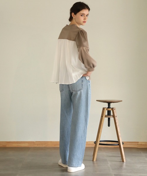aity（アイティ）の「ポンチバックプリーツプルオーバー（Tシャツ/カットソー・レディース・グレイッシュベージュ/ブラック/ブルー・M）」の7枚目の写真