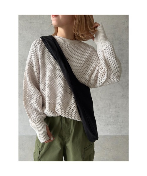 owndaily(オンデイリー)の「オーバーサイズメッシュニットプルオーバー(Tシャツ/カットソー・レディース・ブラック/ピンク/イエロー/ライトベージュ/グレイッシュベージュ・FREE)」の3枚目の写真