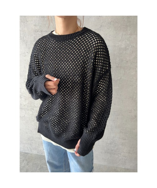 owndaily(オンデイリー)の「オーバーサイズメッシュニットプルオーバー(Tシャツ/カットソー・レディース・ブラック/ピンク/イエロー/ライトベージュ/グレイッシュベージュ・FREE)」の8枚目の写真