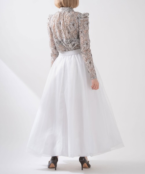 qumerry.(キュメリ)の「レースボリュームブラウス(シャツ/ブラウス・レディース・オフホワイト/サックスブルー/ライトイエロー・MEDIUM/SMALL)」の7枚目の写真