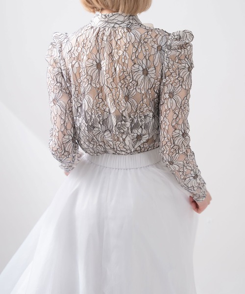 qumerry.(キュメリ)の「レースボリュームブラウス(シャツ/ブラウス・レディース・オフホワイト/サックスブルー/ライトイエロー・MEDIUM/SMALL)」の12枚目の写真