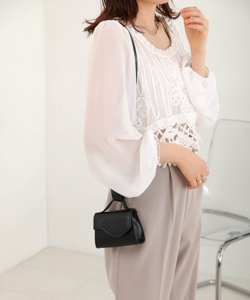 Bab（バブ）の「マイクロショルダーバッグ（ショルダーバッグ・レディース・アイボリー/ブラック/ブラウン・ONESIZE）」の8枚目の写真