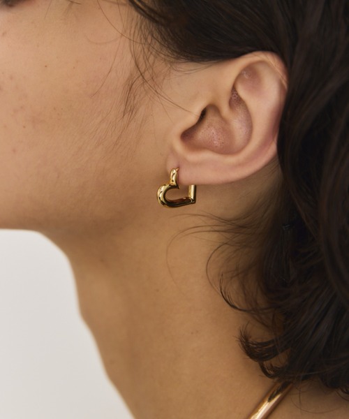 Aunt Marie's（アントマリーズ）の「ハートモチーフワンタッチピアス（ピアス（両耳用）・レディース・シルバー/ゴールド・FREE）」の19枚目の写真