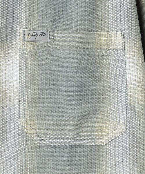 BEAUTY&YOUTH UNITED ARROWS（ビューティーアンドユースユナイテッドアローズ）の「＜CalTop＞ OMBRE CHECK SHORT SLEEVE SHIRT/シャツ（シャツ/ブラウス・メンズ・ライトグレー/ブラック・M/S）」の6枚目の写真