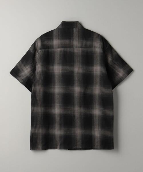 BEAUTY&YOUTH UNITED ARROWS（ビューティーアンドユースユナイテッドアローズ）の「＜CalTop＞ OMBRE CHECK SHORT SLEEVE SHIRT/シャツ（シャツ/ブラウス・メンズ・ライトグレー/ブラック・M/S）」の9枚目の写真