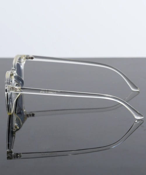 Revo.（レボ）の「＜ROOP＞WELLINGTON COLOR FLAT LENS SUNGLASSES / 'ループ' ウェリントン フラットレンズ サングラス カラーレンズ クリアフレーム UVカット（サングラス・メンズ・スモーク/ブラック/ライトブルー/ライトベージュ/ライトグレー/ライトオレンジ系/ブラウン・FREE）」の11枚目の写真