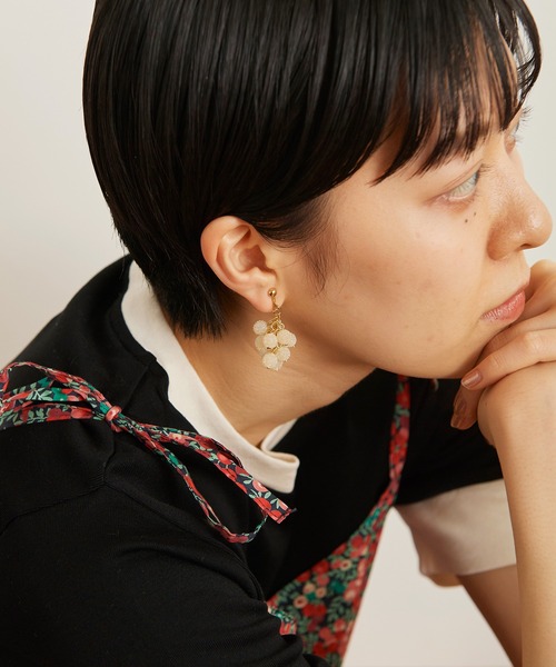 Dot&Stripes CHILD WOMAN(ドットアンドストライプス チャイルドウーマン)の「キャンディービーズ イヤリング(イヤリング・レディース・アイボリー/サックスブルー/ピンク・FREE)」の6枚目の写真