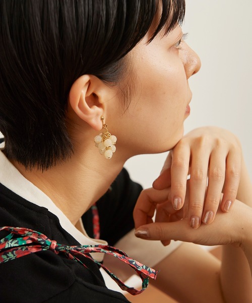 Dot&Stripes CHILD WOMAN(ドットアンドストライプス チャイルドウーマン)の「キャンディービーズ イヤリング(イヤリング・レディース・アイボリー/サックスブルー/ピンク・FREE)」の7枚目の写真