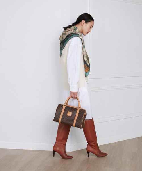 INED（イネド）の「圧縮スムースVネックベスト【セットアップ対応】（ベスト・レディース・ネイビー/オフホワイト・9号）」の4枚目の写真