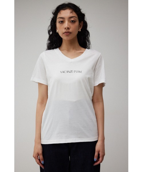 AZUL by moussy(アズールバイマウジー)の「VACANZE ESTIVE V/N LOGO Tシャツ/バガンゼエスティブVネックロゴTシャツ(Tシャツ/カットソー・レディース・ダークオレンジ/ブラック/ホワイト・MEDIUM/SMALL)」の8枚目の写真