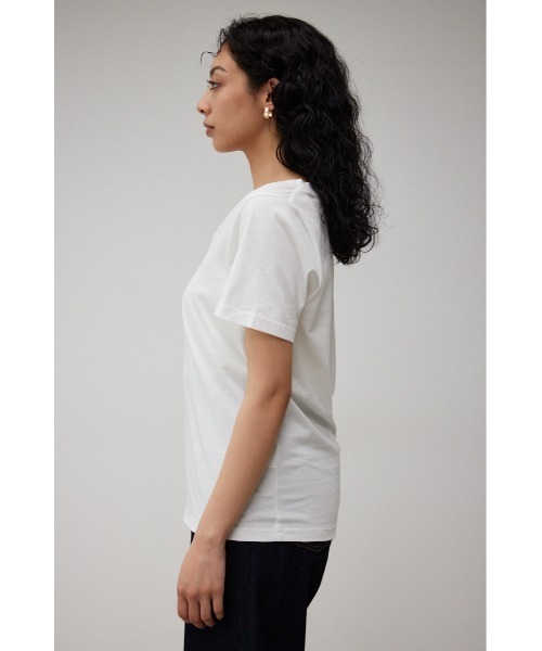 AZUL by moussy(アズールバイマウジー)の「VACANZE ESTIVE V/N LOGO Tシャツ/バガンゼエスティブVネックロゴTシャツ(Tシャツ/カットソー・レディース・ダークオレンジ/ブラック/ホワイト・MEDIUM/SMALL)」の9枚目の写真