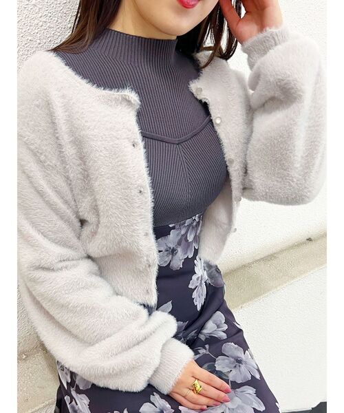 MERCURYDUO(マーキュリーデュオ)の「ロングスリーブミニシャギーニットカーディガン(カーディガン/ボレロ・レディース・ベージュ/アイボリー/チャコールグレー/ライトグレー/ライトピンク/ライトブルー/ピンク・FREE)」の17枚目の写真