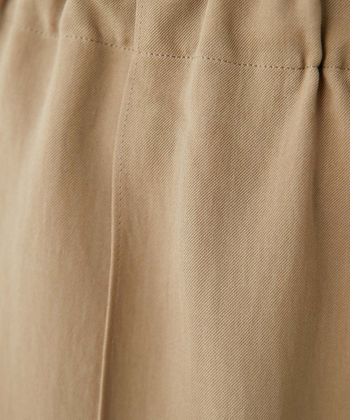 Drawing Numbers（ドローイング ナンバーズ）の「【Drawing Numbers】ドライツイルテーパードパンツ（スラックス・レディース・ブラック/ベージュ/カーキ・38/36）」の9枚目の写真