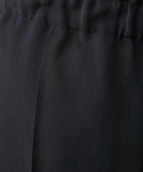 Drawing Numbers（ドローイング ナンバーズ）の「【Drawing Numbers】ドライツイルテーパードパンツ（スラックス・レディース・ブラック/ベージュ/カーキ・38/36）」の13枚目の写真