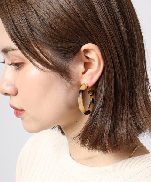 MOSSEL NEW YORK(モシェルニューヨーク)の「ミックスカラーピアス(ピアス(両耳用)・レディース・パープル/ライトピンク/ピンク系/ベージュ系/ベージュ・FREE)」の3枚目の写真