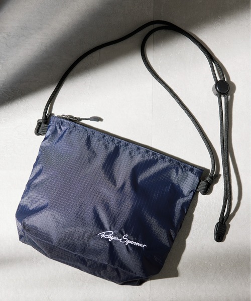 reyn spooner(レインスプーナー)の「【Reyn Spooner】RIPSTOP NYLON SACOCHE 1420-01(ショルダーバッグ・メンズ・オリーブ/ブラック/ネイビー/ベージュ・FREE)」の4枚目の写真