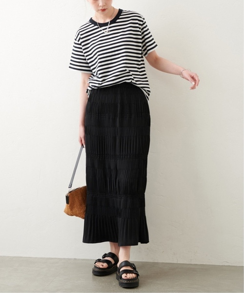 JOURNAL STANDARD（ジャーナルスタンダード）の「《追加4》ミニプリーツシャーリングスカート（スカート・レディース・ブラック・36/38）」の2枚目の写真