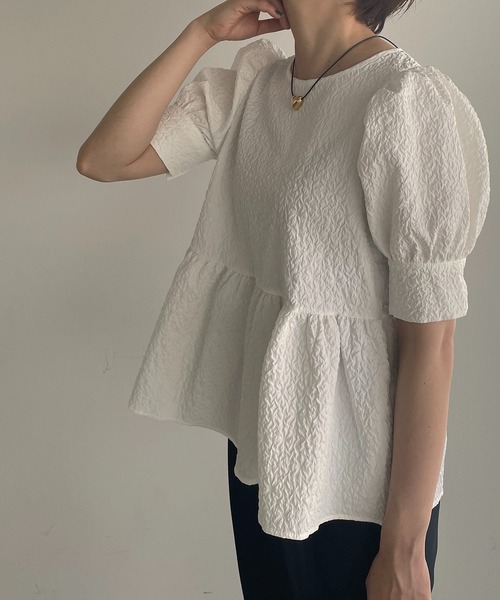 antic rag(アンティックラグ)の「【WEB限定】バックリボンジャガードペプラムブラウス(シャツ/ブラウス・レディース・ホワイト/ブラック・FREE)」の21枚目の写真