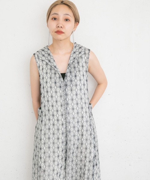 KBF（ケイビーエフ）の「楊柳プリントサロペット（サロペット/オーバーオール・レディース・ブルー系その他/オレンジ系その他・ONE）」の11枚目の写真