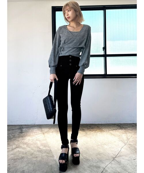 EMODA（エモダ）の「【ELDER】NUDE ハイウエストデニム（デニムパンツ・レディース・ライトブルー/ブラック/インディゴブルー・SMALL/MEDIUM/X-SMALL）」の7枚目の写真